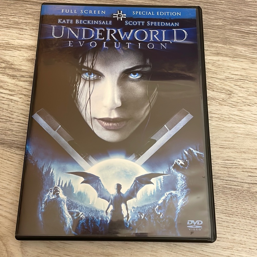 Underworld Evolution DVD Movie Rated R 106min Kate Beckinsale Scott Speedman